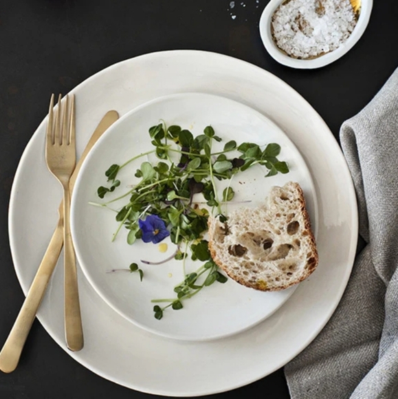 Oslo Matte Gold Stainless Steel 5 Piece Cutlery Set - Service for 1 - Picture 5 of 10